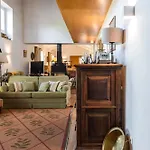 Casa Jardas *