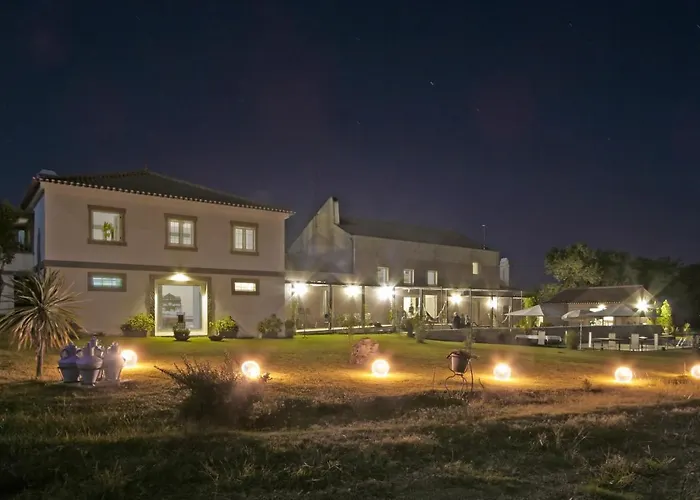 בית כפרי Casa Jardas אידאהה אה נובה