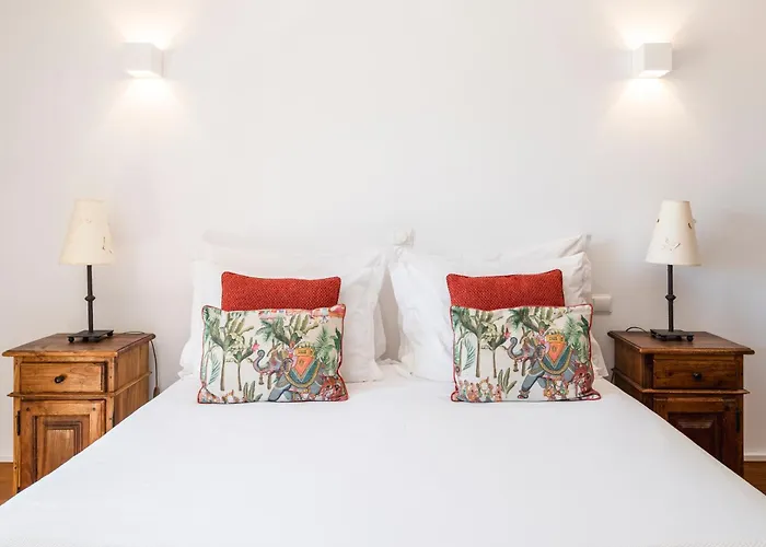 Casa Jardas * אידאהה אה נובה