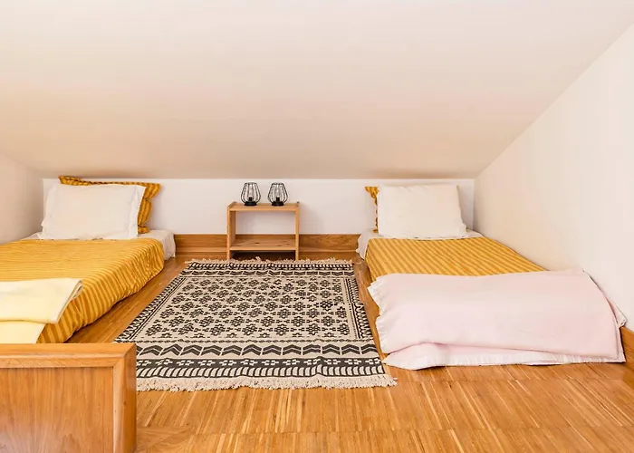 בית כפרי Casa Jardas אידאהה אה נובה